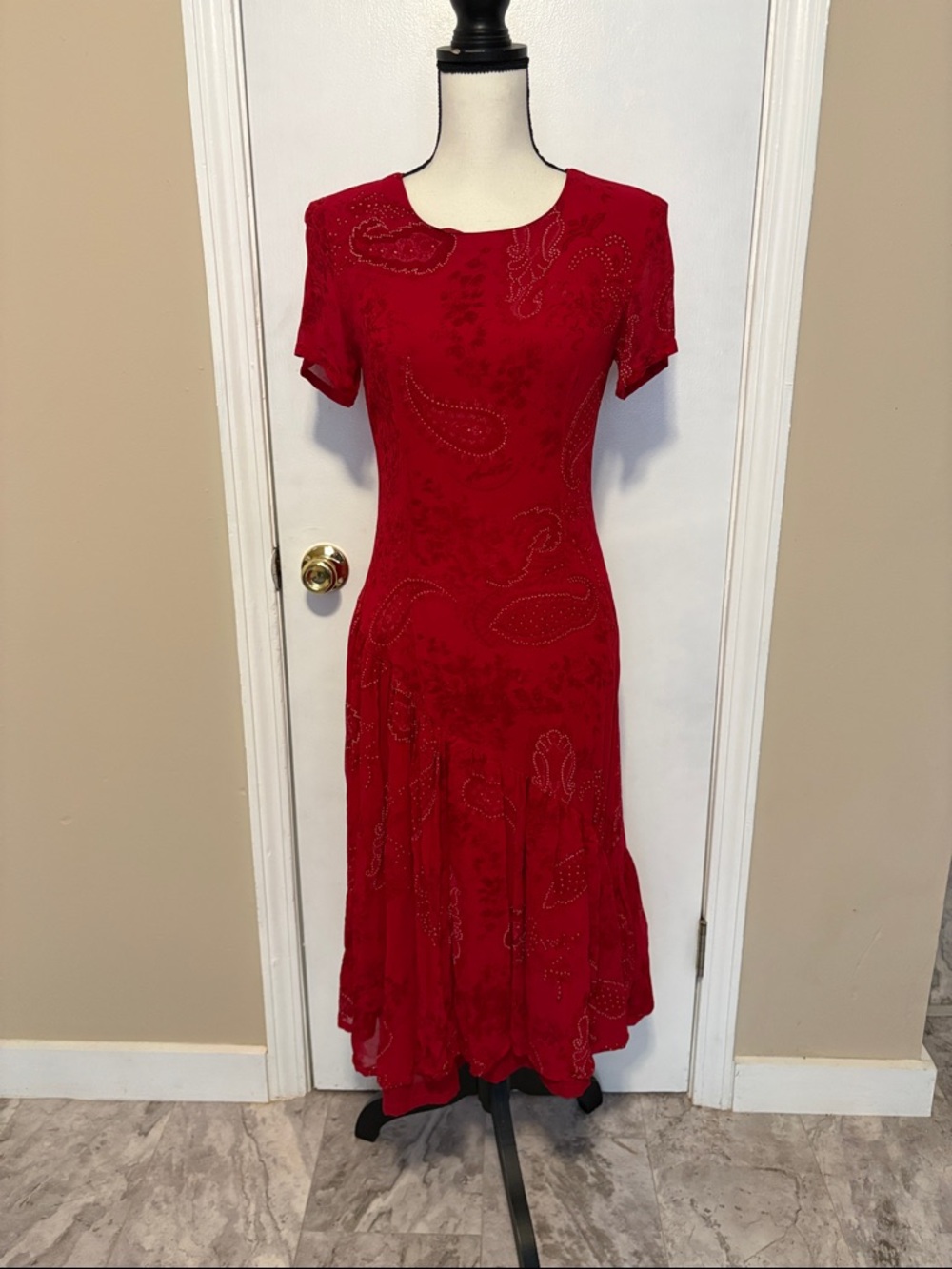 Paisley Short-Sleeve Midi Dress